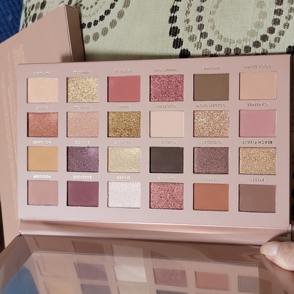 Ciate London Brazilian Glow Eyeshadow Palette - Picture 4 of 4